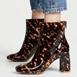NIB Jaggar Leopard Print Gloss Block Heel Bootie